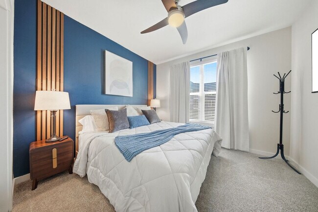 Building Photo - 1702 W Cleveland St