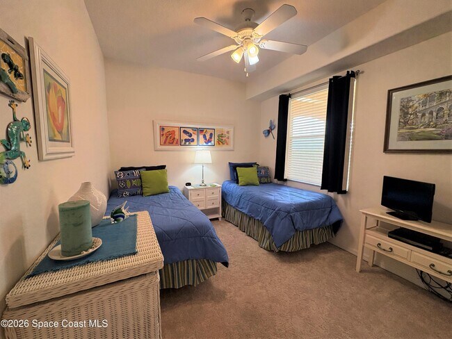 Building Photo - 6848 Toland Dr