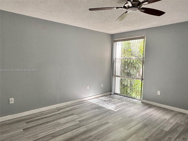 Building Photo - 17620 Atlantic Blvd
