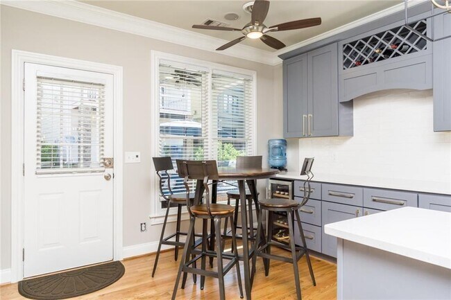 Building Photo - 1677 Barfield Run NW