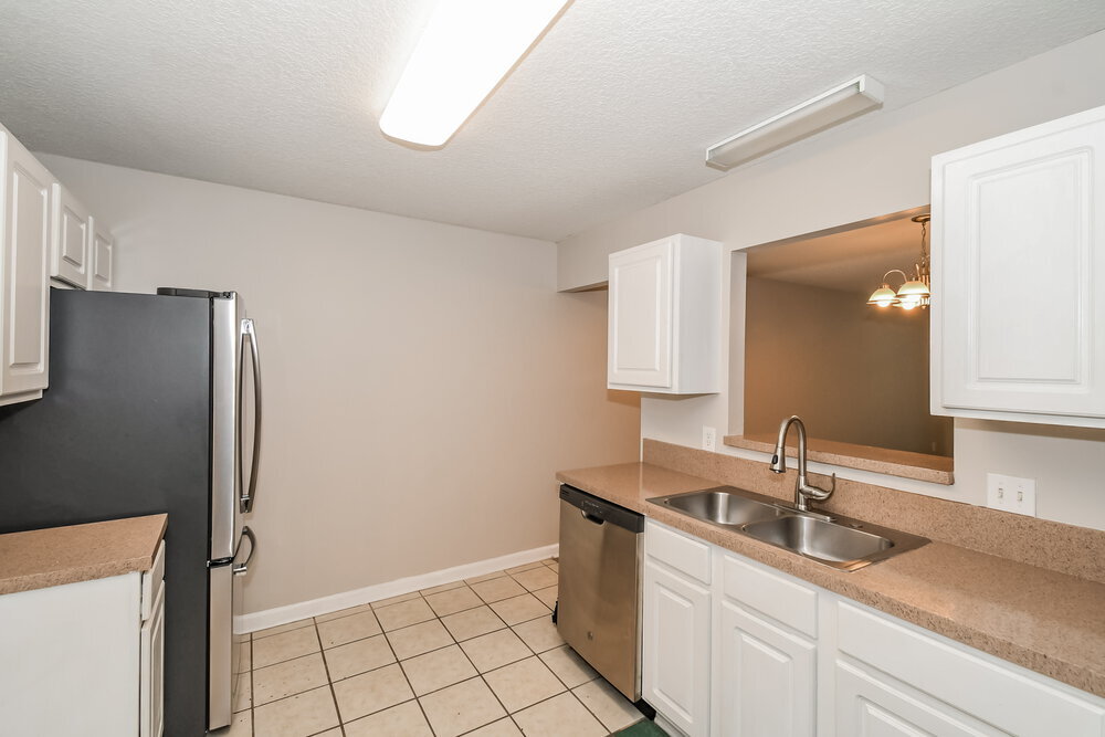 Building Photo - 416 S 13th Terrace