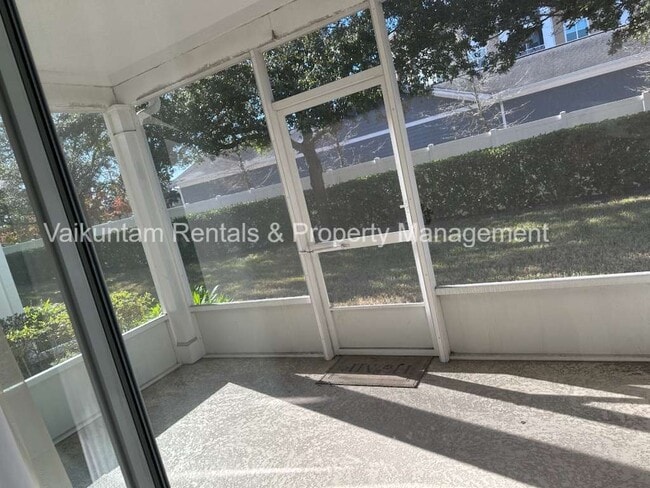 Building Photo - 4240 Metron Dr