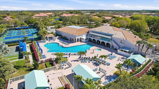 Building Photo - 5195 Europa Dr