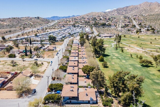 Building Photo - Move in Special $500 Deposit and Two Month...