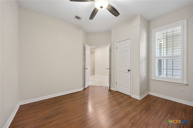 Building Photo - 113 Bluebell Dr