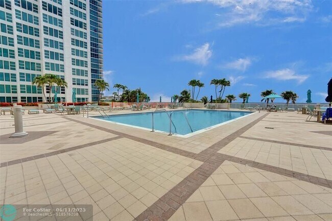 Building Photo - 1620 S Ocean Blvd