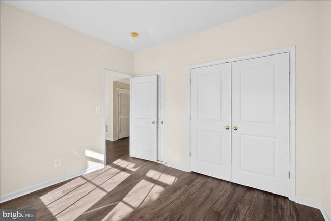 Building Photo - 43277 Tumbletree Terrace