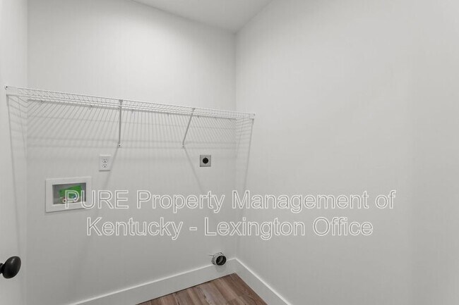 Building Photo - 340 Winding Branch Dr