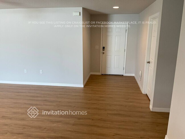 Building Photo - 771 Upland Ave SE