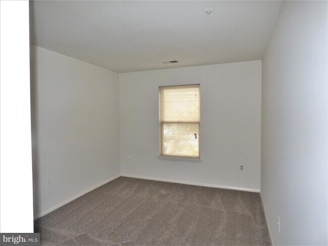 Building Photo - 7804 Guildberry Ct