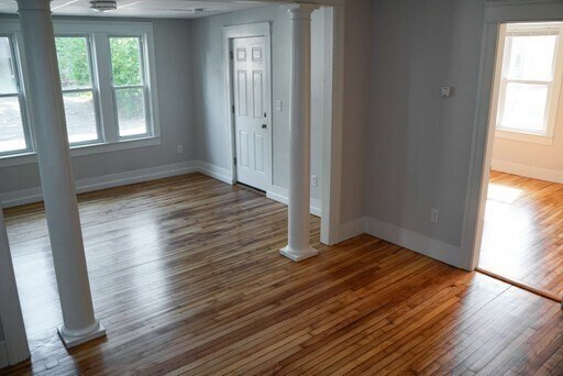 Building Photo - 48 Bowdoin St