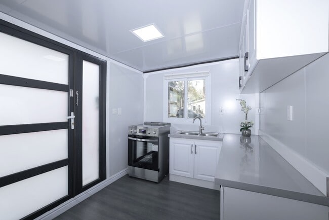 Building Photo - 22411 Main Blvd