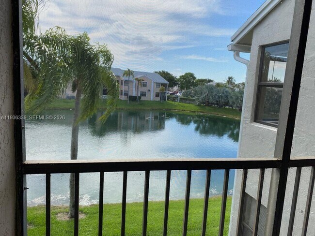 Building Photo - 1149 Independence Trail