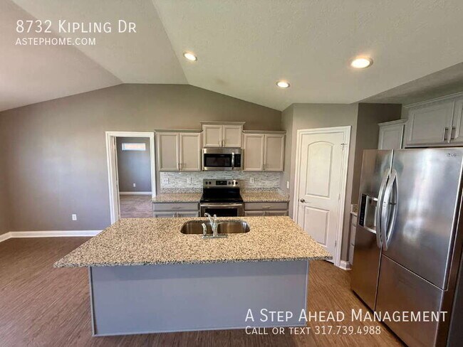 Building Photo - 8732 Kipling Dr