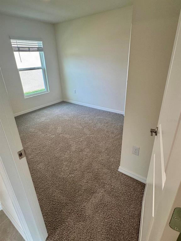 Building Photo - 2872 NE 21st Ct Rd