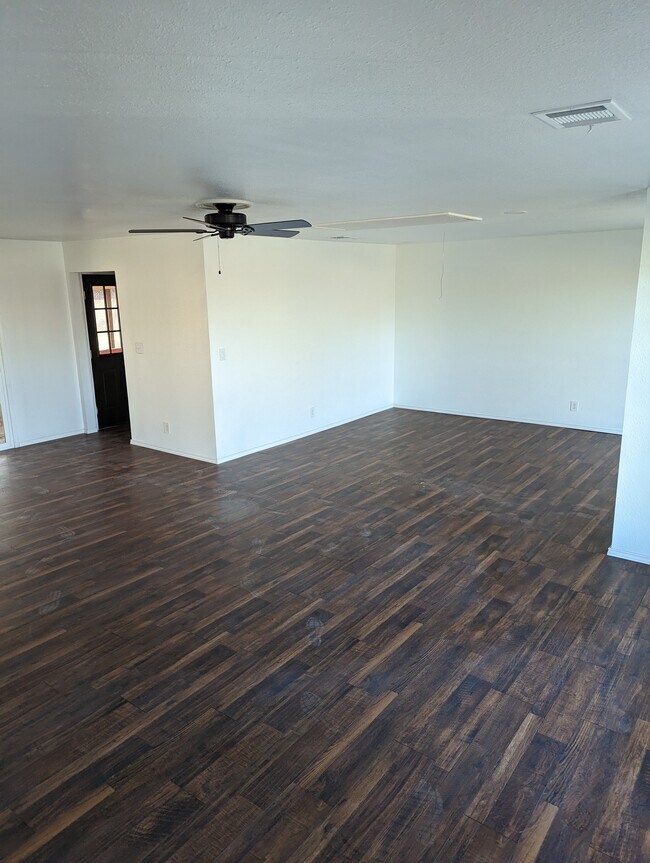 main living space - 107 W Mesquite St