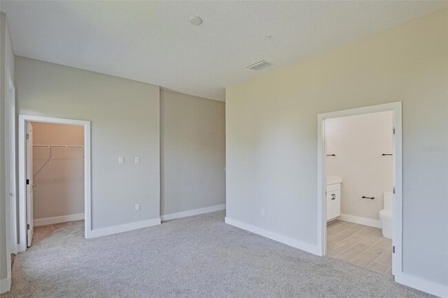 Building Photo - 1800 Houston St