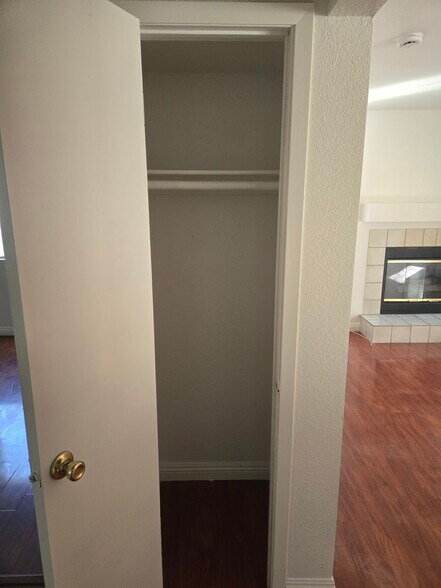 Building Photo - 4659 Krissylouise Way