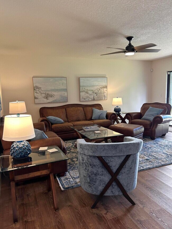 Building Photo - 13383 Bedford Mews Ct