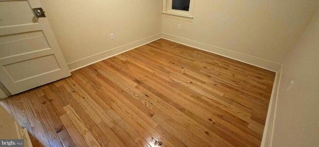 Building Photo - 4527 N Carlisle St