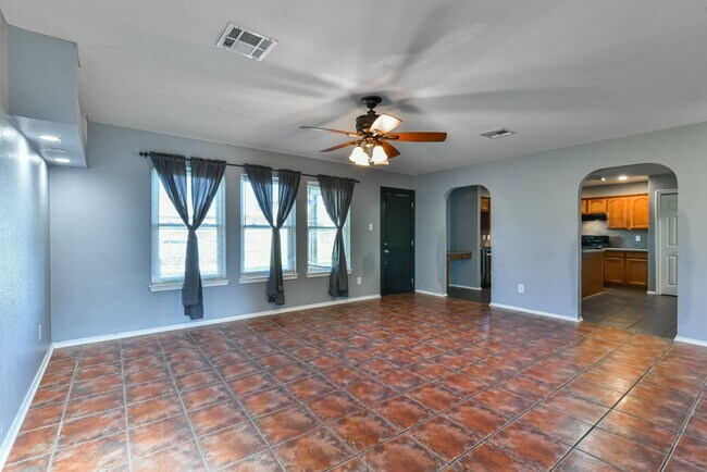 Building Photo - 5303 Western Swing Ct