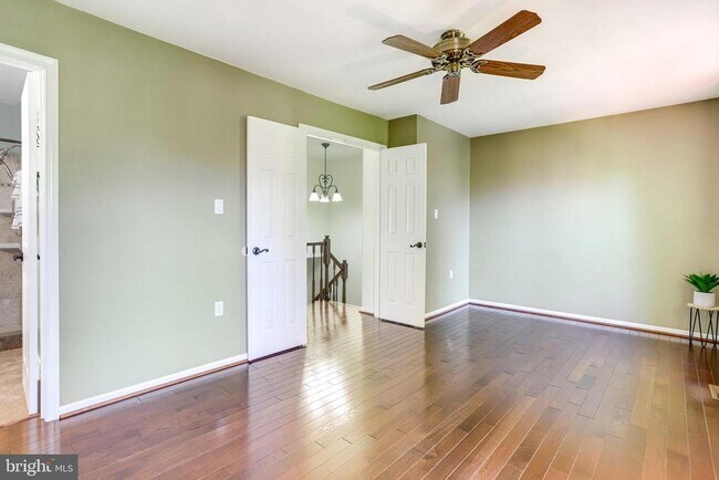 Building Photo - 4546 Little River Run Dr