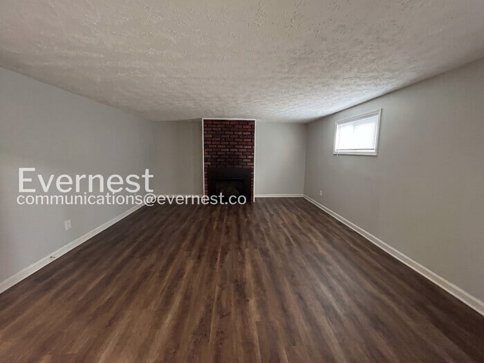 Building Photo - 1598 San Gabriel Ave