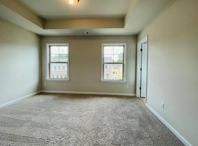 Building Photo - 3745 Davis Cir