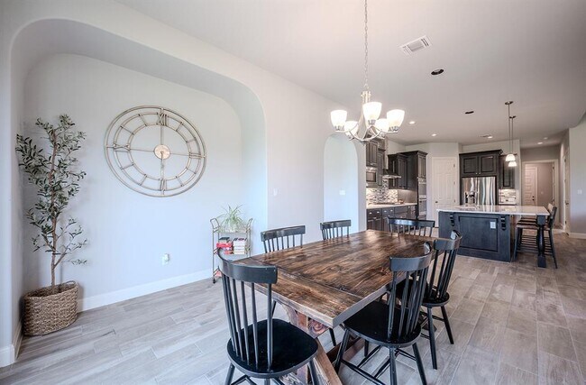 Building Photo - 227 Dally Ct
