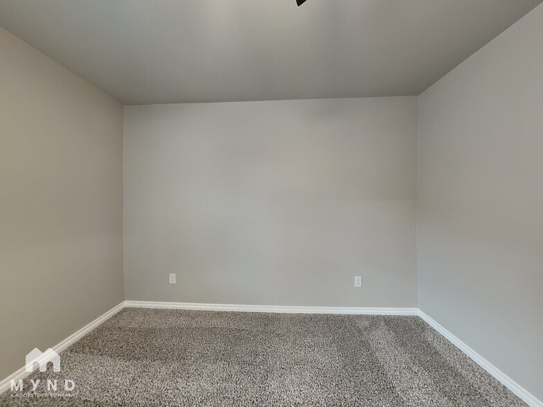 Building Photo - 10825 NW 8th St