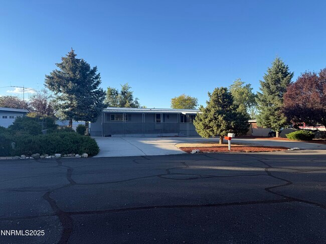 Primary Photo - 315 Capella Dr