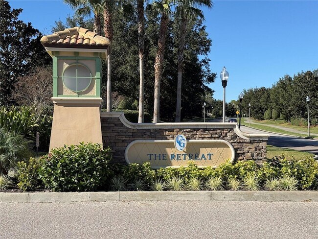 Building Photo - 1424 Rolling Fairway Dr