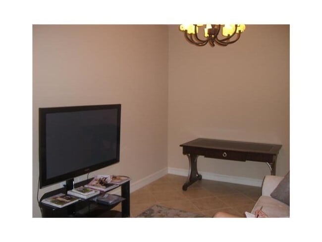 Building Photo - 4445 El Mar Dr