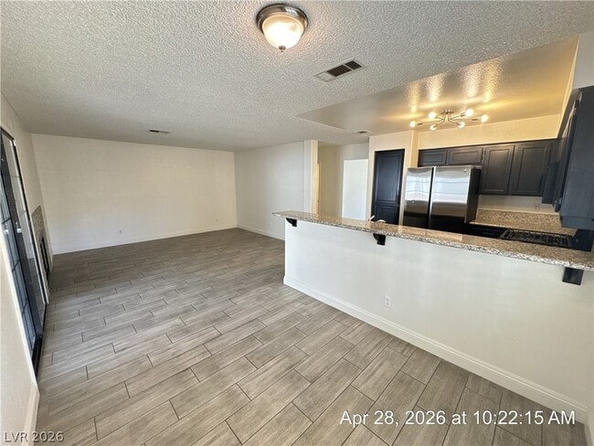 Building Photo - 2059 Club Crest Way