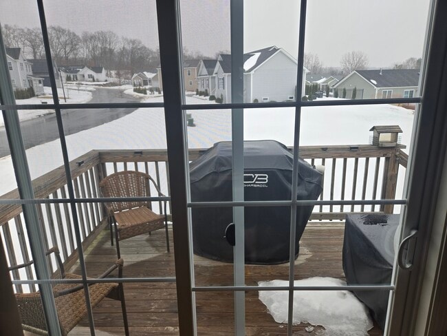 Building Photo - 182 Danielle Dr