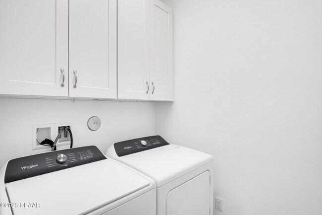 Building Photo - 568 Daiquiri Pl