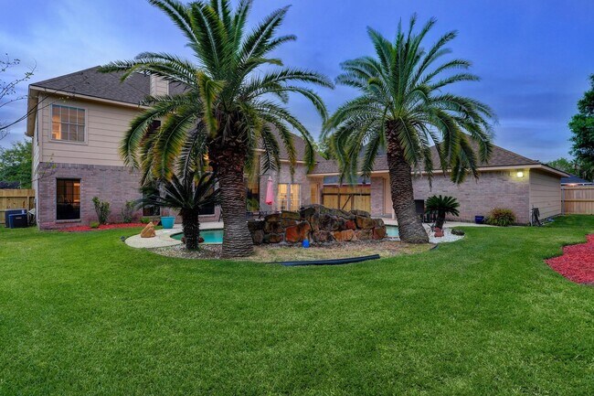 Building Photo - 1214 Peregrine Dr