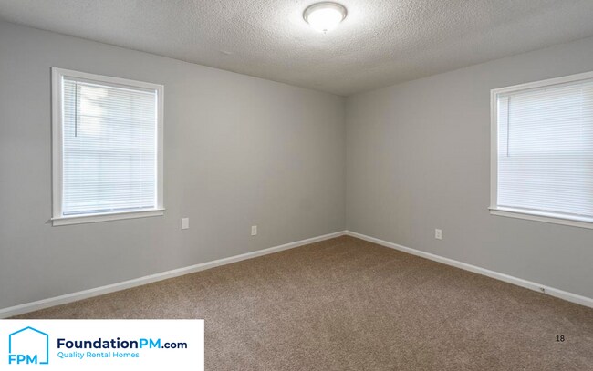 Building Photo - 2041 Dawson Ln