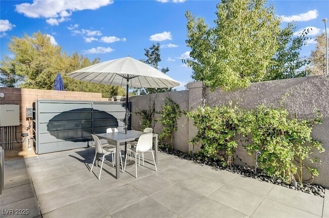Building Photo - 5096 Thunder River Cir