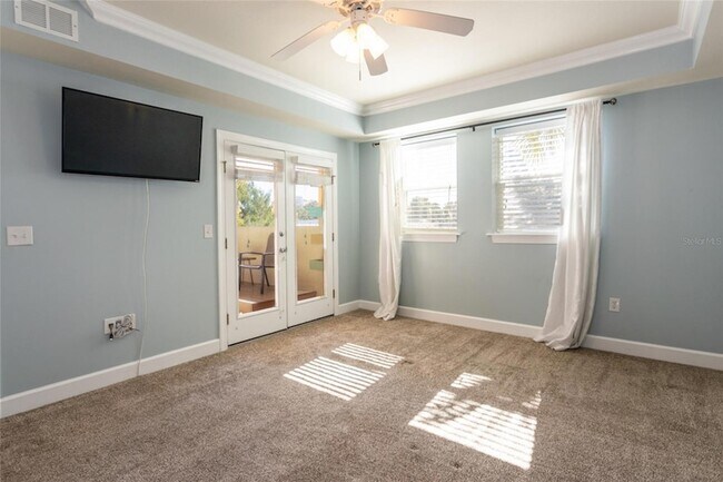 Building Photo - 300 Bella Harbor Ct