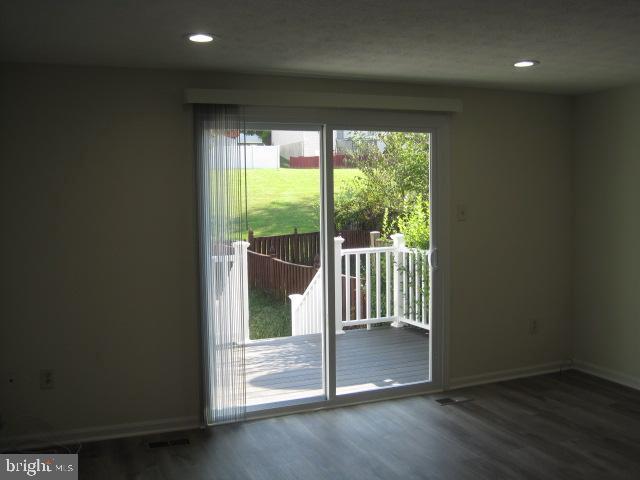 Building Photo - 1253 Valley Leaf Ct