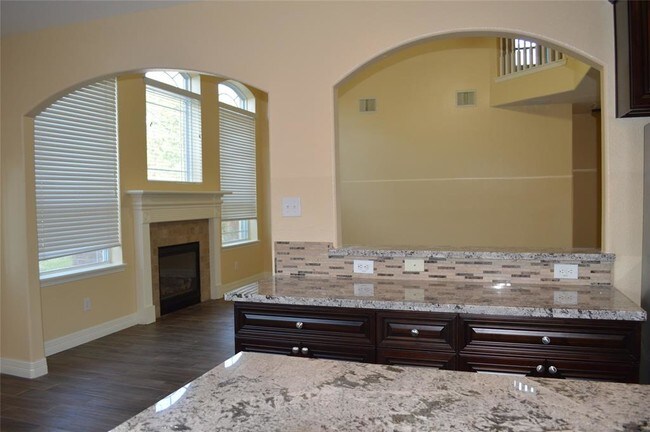 Building Photo - 6210 Marble Hollow Ln