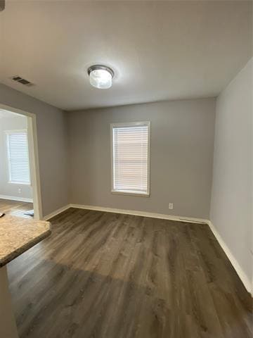 Building Photo - 3803 Poinsettia Dr