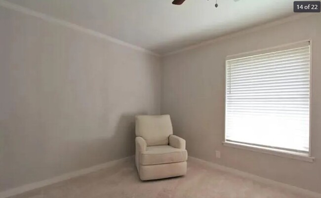Building Photo - 334 Senova Dr