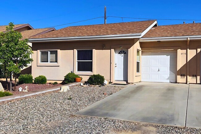 Primary Photo - 8416 E Leigh Dr