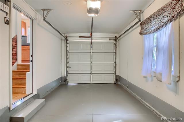 Building Photo - 1479 S Steele St