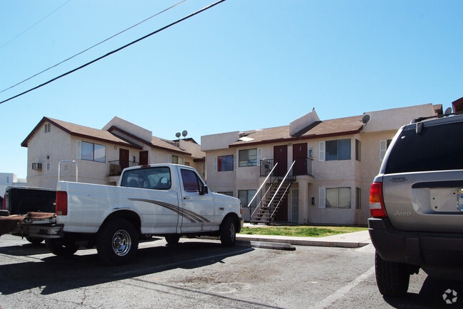 Building Photo - Cora Apartments