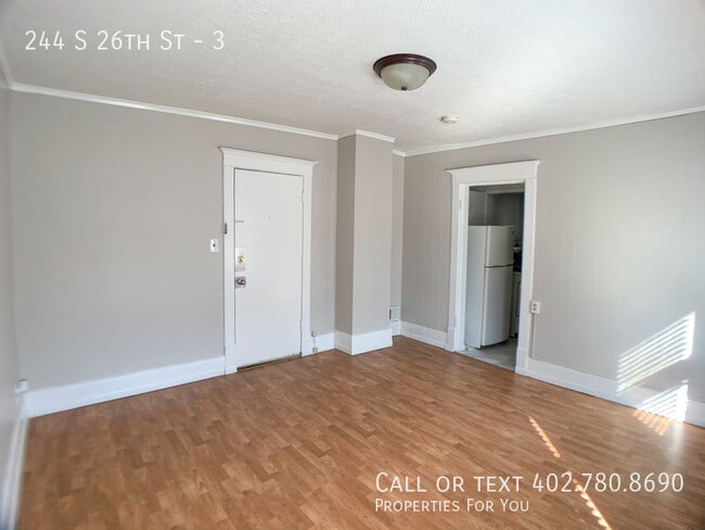 Building Photo - 244 S 26th St