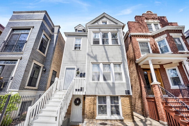 Primary Photo - 1914 W Henderson St