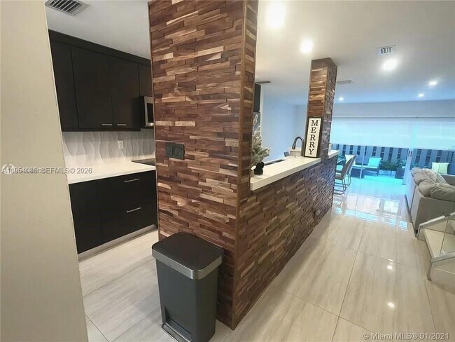 Building Photo - 8243 NW 8th Ct